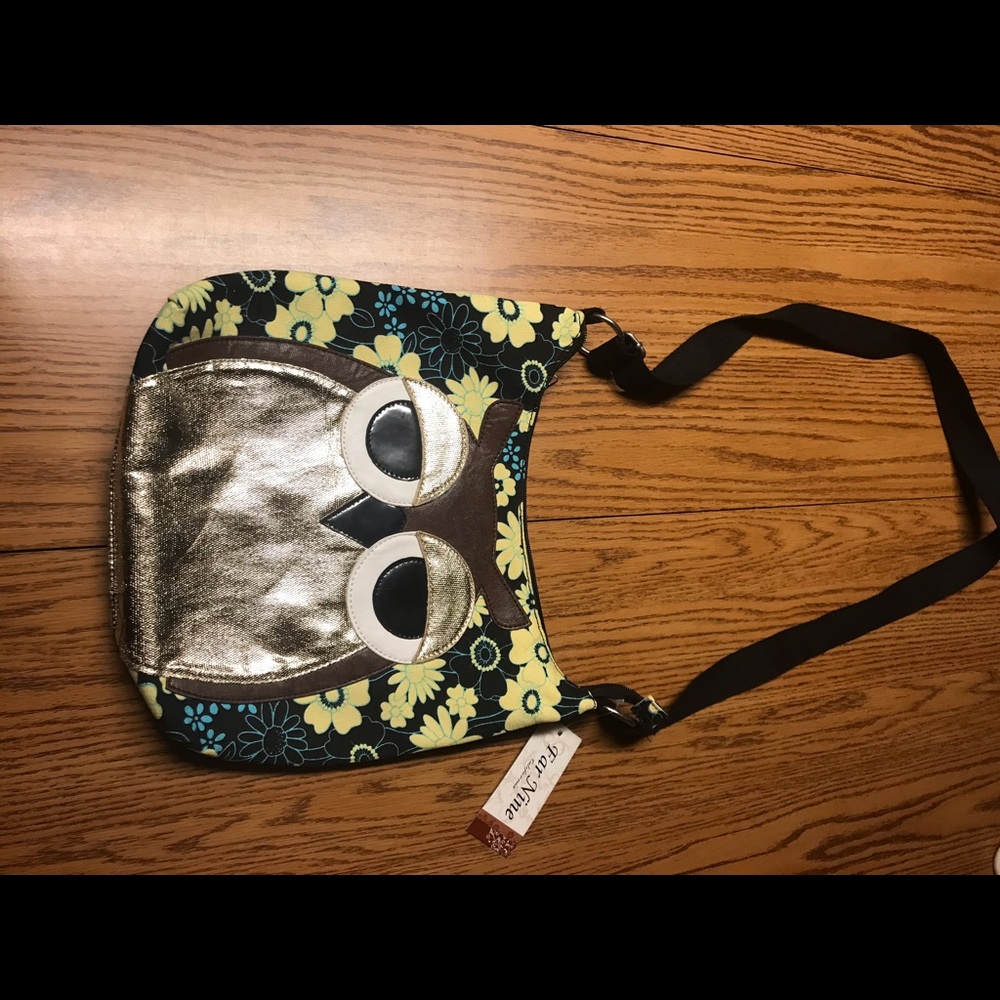 Over the shoulder Owl bag.